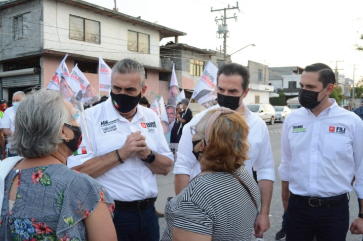  RECORREN CÉSAR GARZA  Y ADRIÁN DE LA GARZA PUEBLO NUEVO