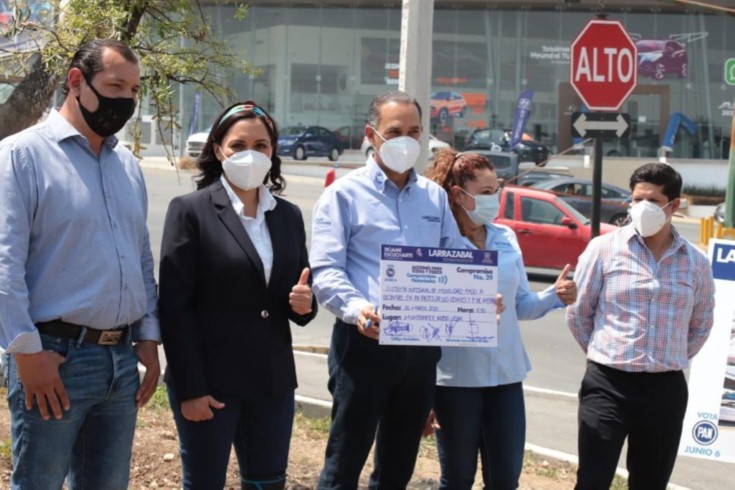  LARRAZABAL EXIGE A DIPUTADOS FEDERALES DE MORENA DAR LA CARA A FAMILIAS DAMNIFICADAS POR INCENDIOS EN SIERRA DE SANTIAGO