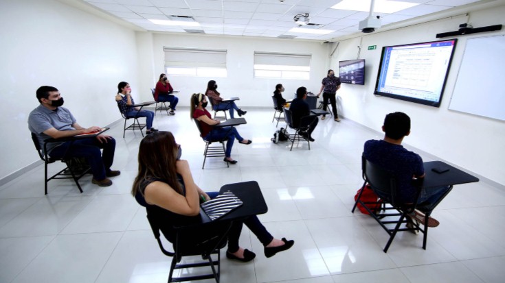  UANL INSTALA MÓDULO HÍBRIDO PARA CURSOS INTERSEMESTRALES