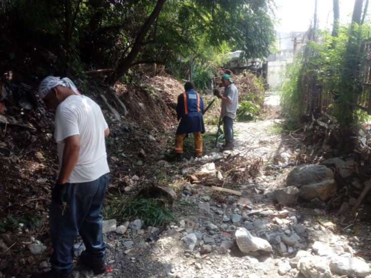  LIMPIAN INFRAESTRUCTURA PLUVIAL EN GUADALUPE