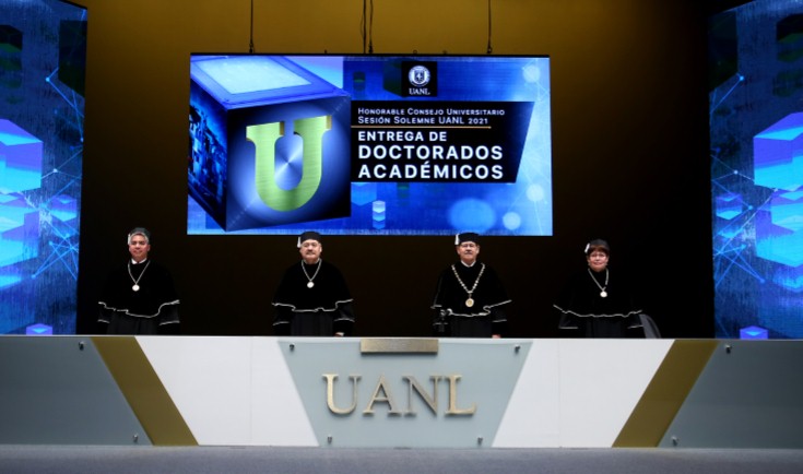  UANL ENTREGA 196 GRADOS DE DOCTOR