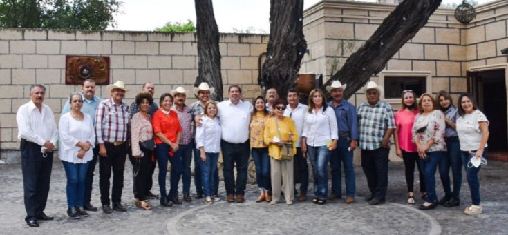  JOSÉ LUIS GARZA EXHORTA A LINARENSES A TRABAJAR PARA MEJORAR LA CONFIANZA DE LA CIUDADANÍA EN EL PRI