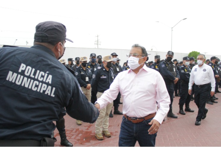  REDOBLARÁ MIJES ESFUERZOS PARA DIGNIFICAR LABOR DE POLICÍAS, Y MEJORAR LA VIDA DE SUS FAMILIAS